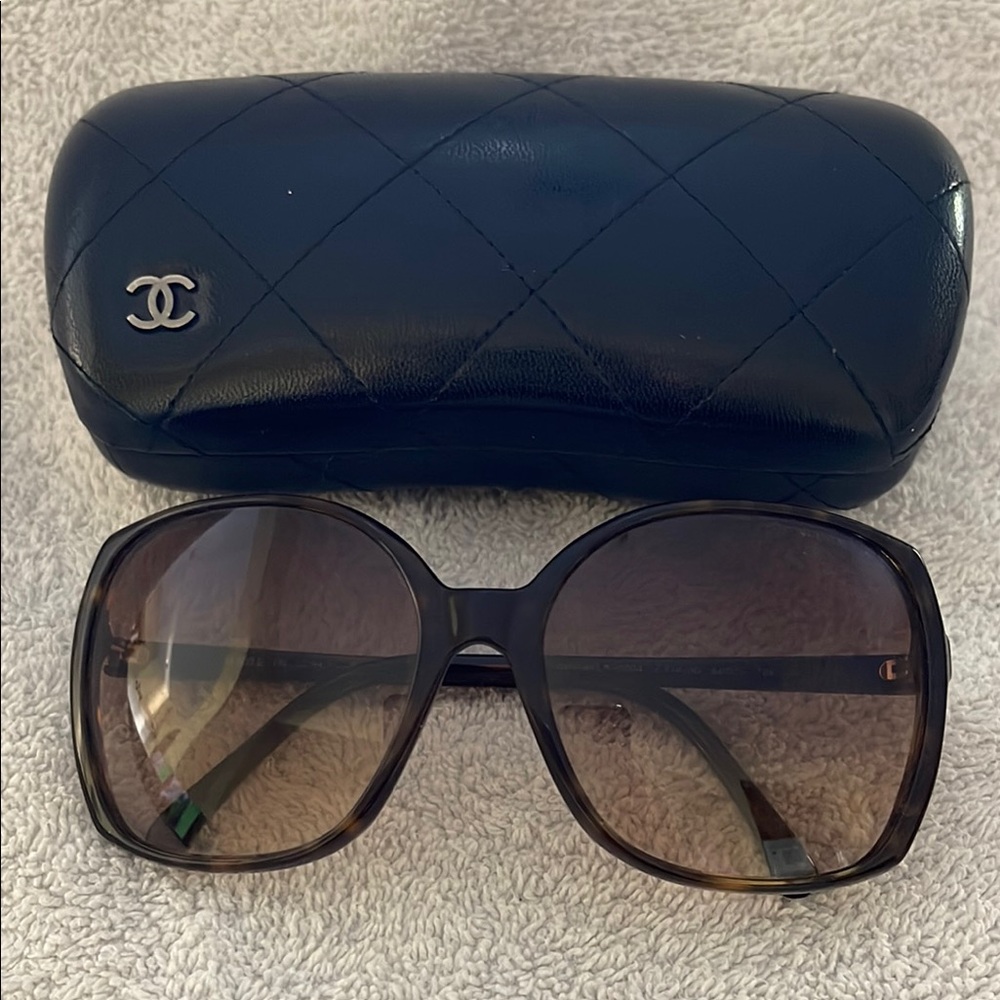CHANEL Women's Tortoise  Sunglasses